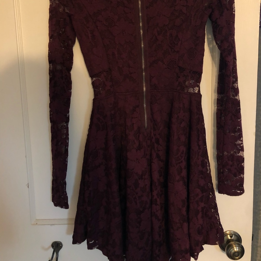 Dress - Picture 3 of 3